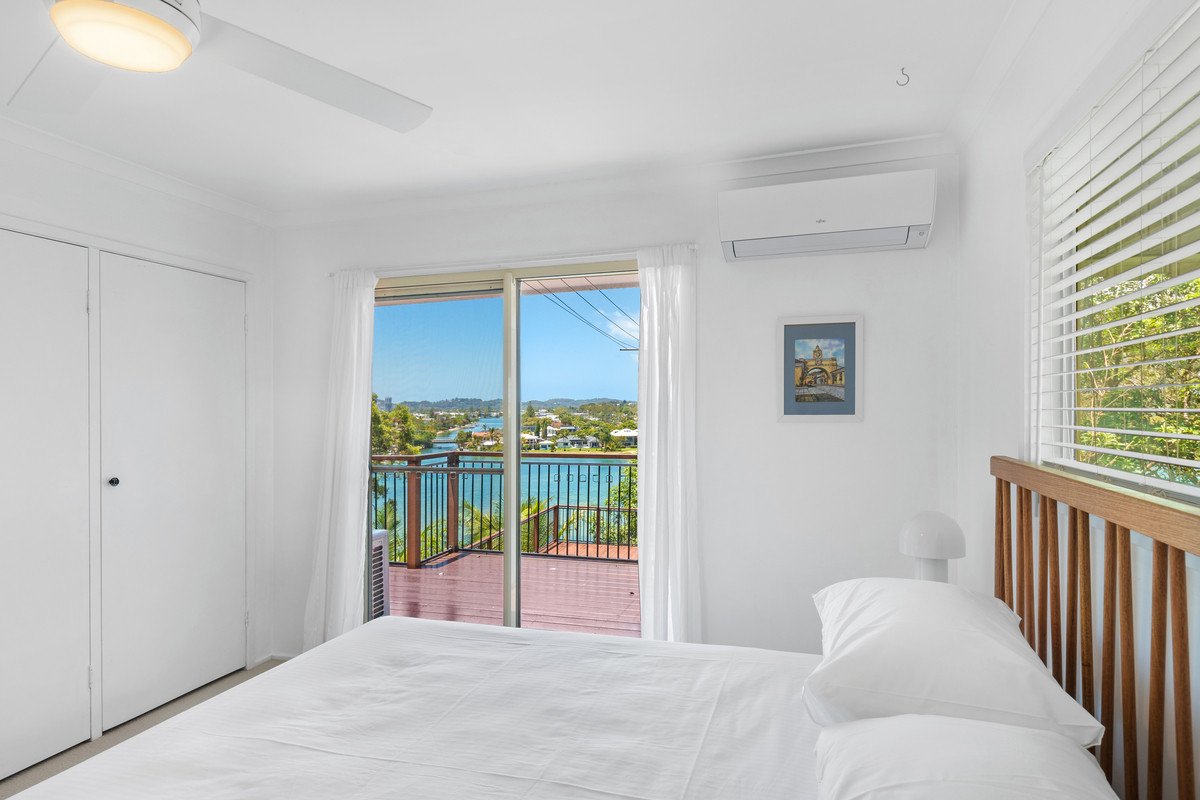 110 Ocean Parade Burleigh Heads 5