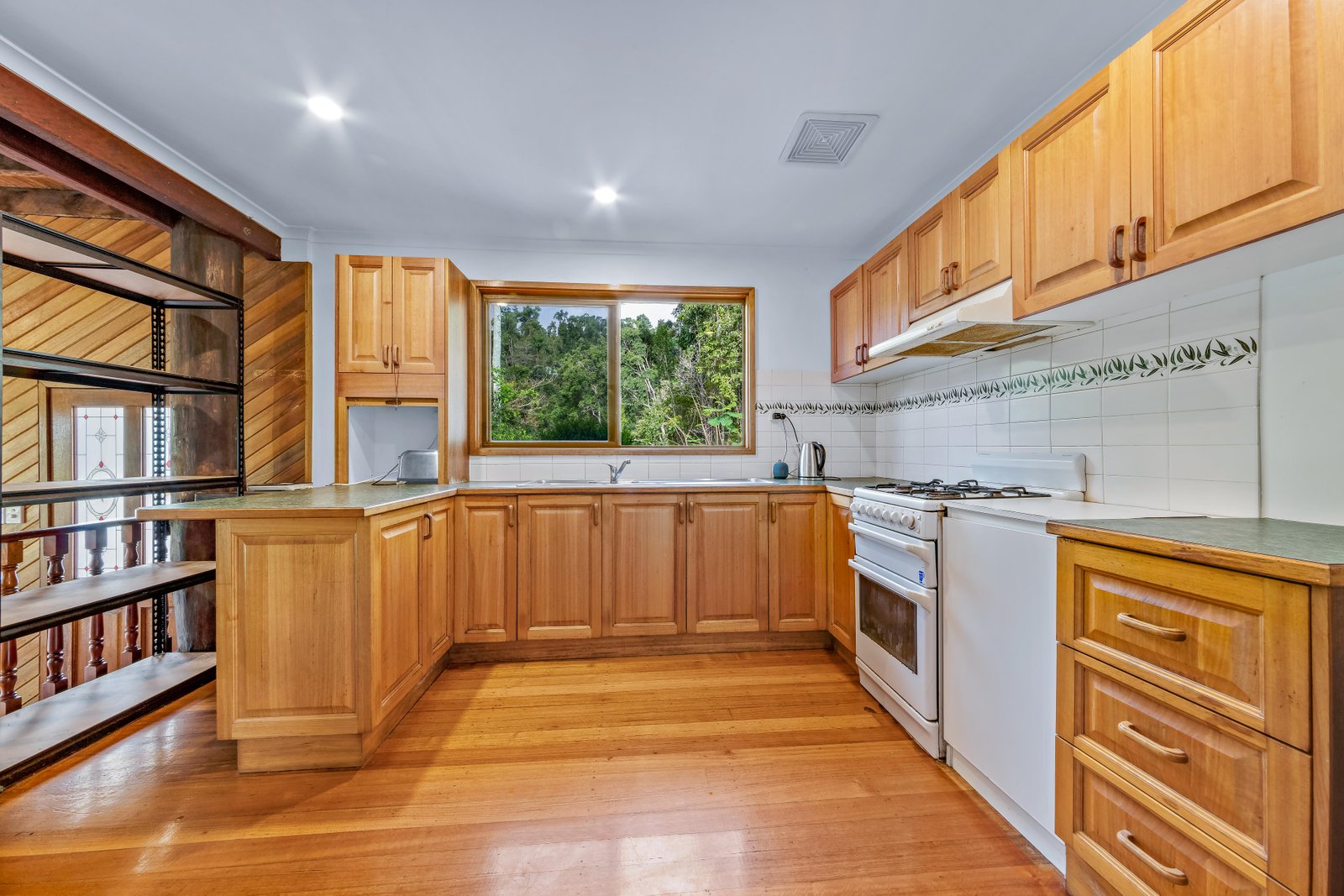 110 Orchid Road CANNON VALLEY 6
