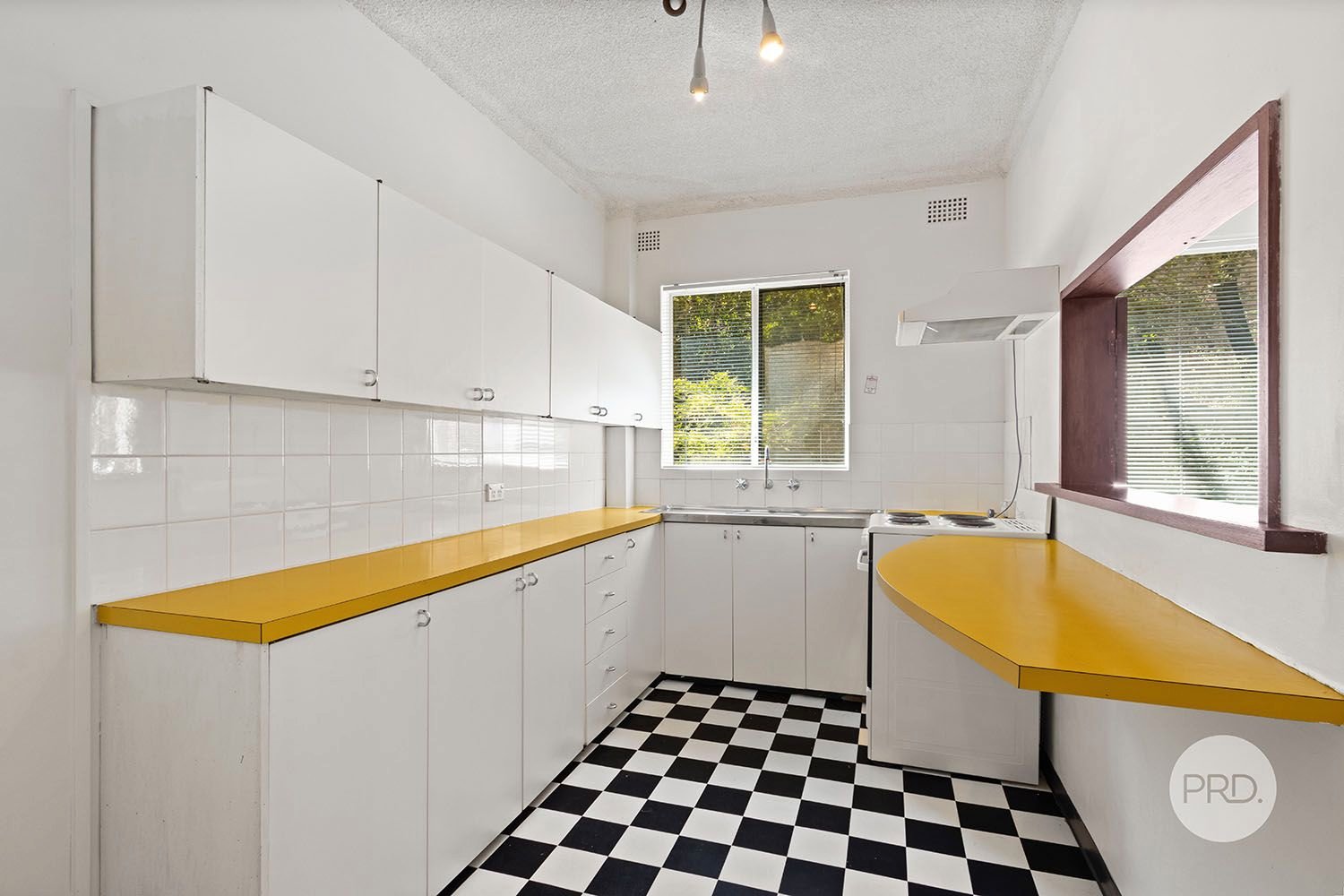 1/10 Oxford Street MORTDALE 3