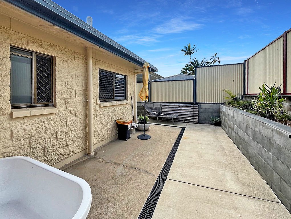 1/10 Pleasant Avenue TANNUM SANDS 12