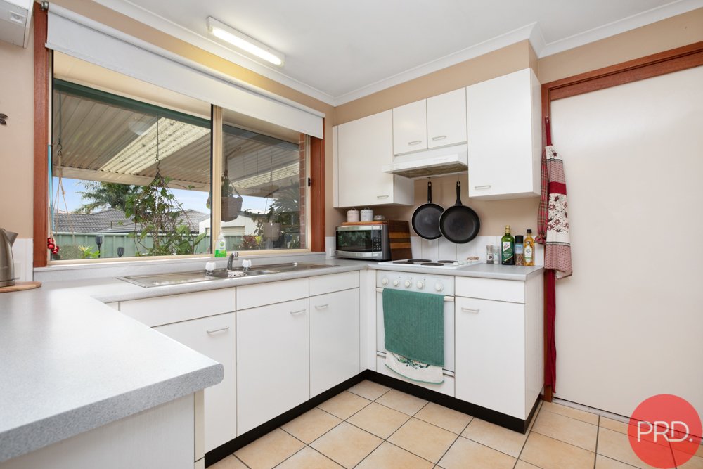 1/10 Proserpine Close ASHTONFIELD 6