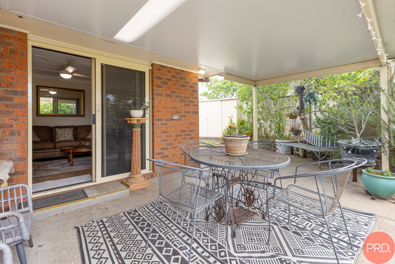 1/10 Quinton Close RUTHERFORD 11