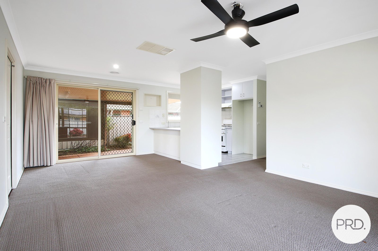 1/10 Rachel Court LAVINGTON 4