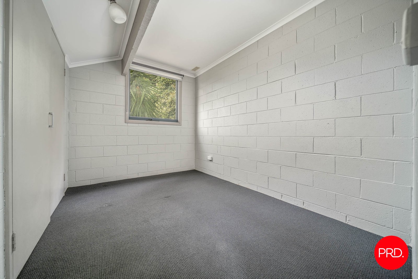 1/10 Richard Drive KANGAROO FLAT 7