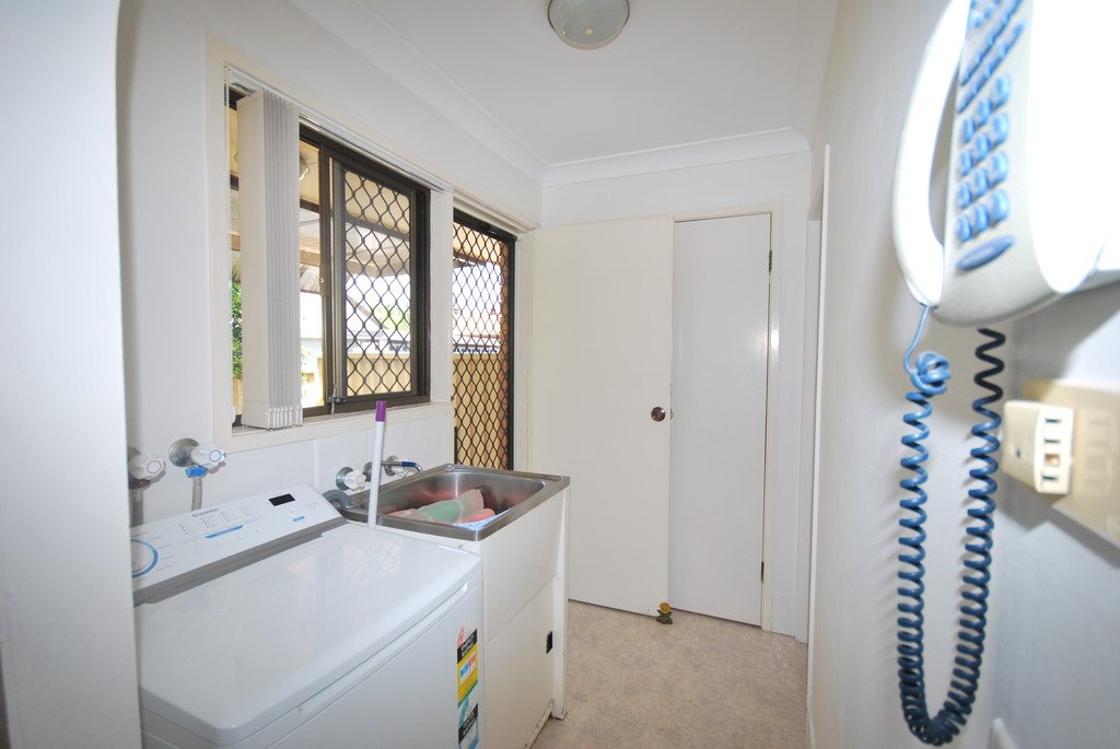 1/10 Russell Court MIAMI 12