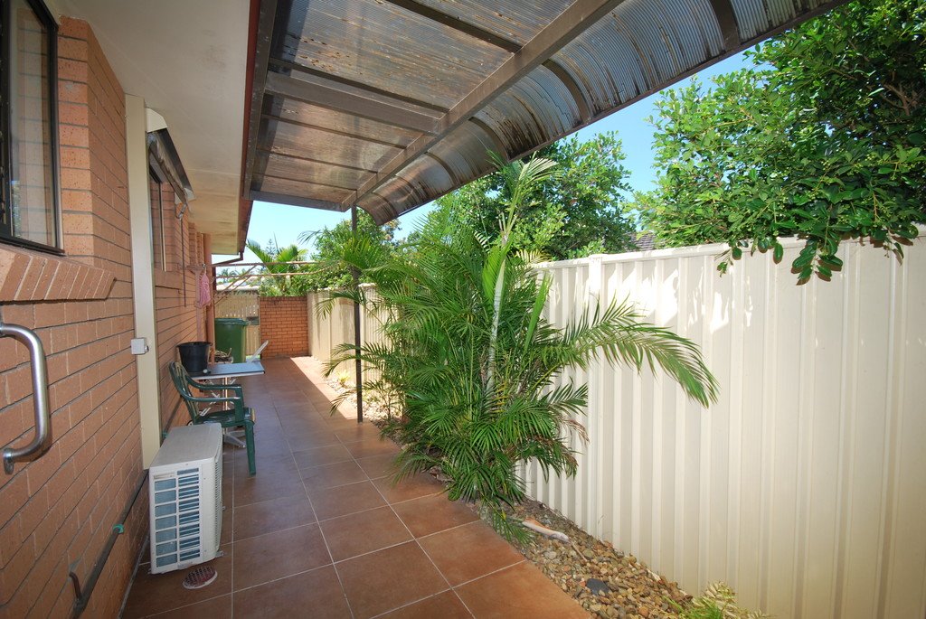 1/10 Russell Court MIAMI 15