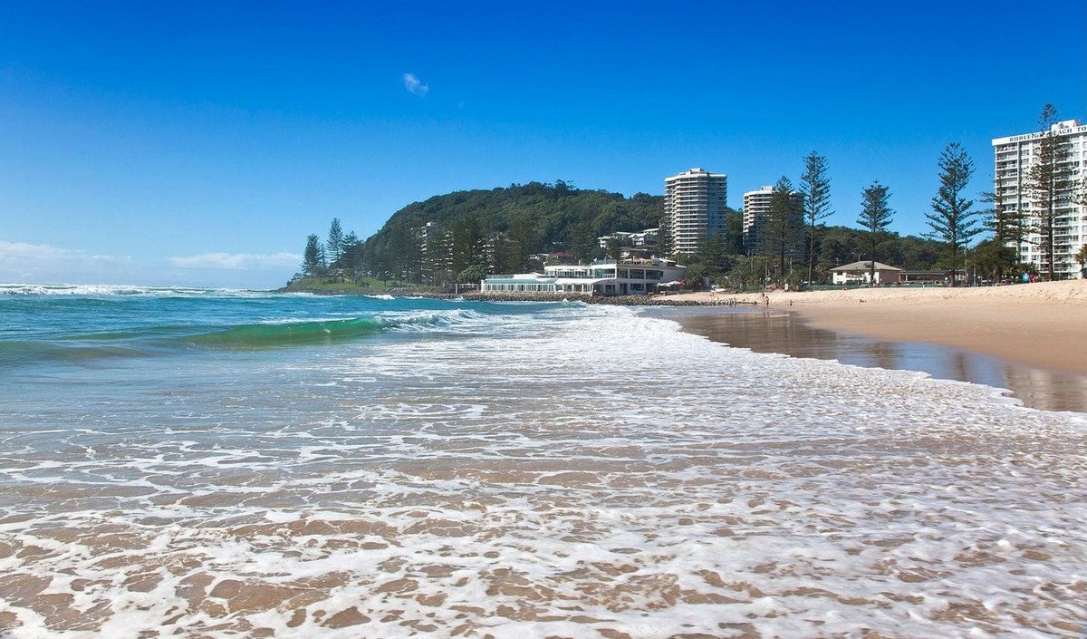 1/10 Stanley Street BURLEIGH HEADS 11