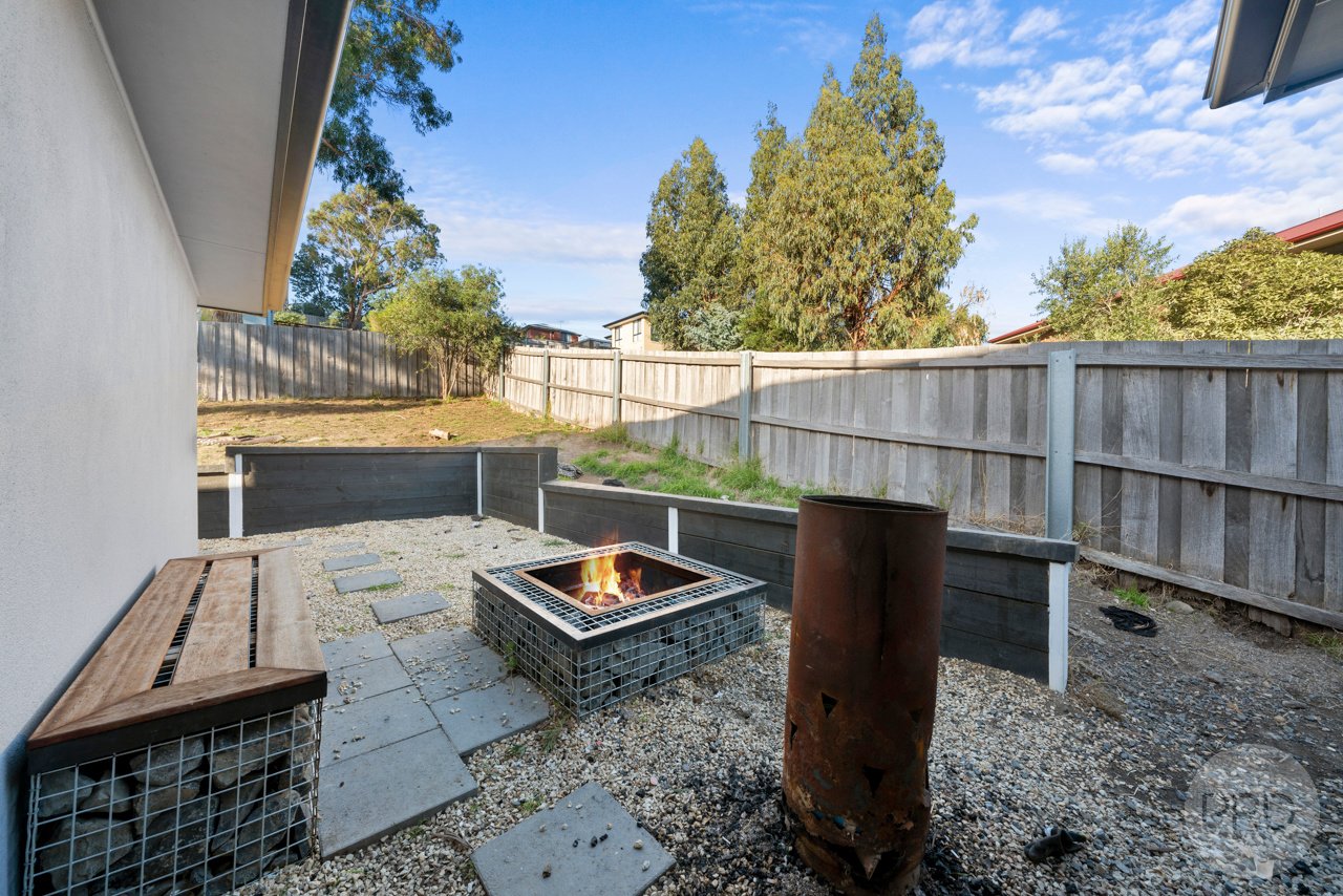 110 Sunshine Road AUSTINS FERRY 17