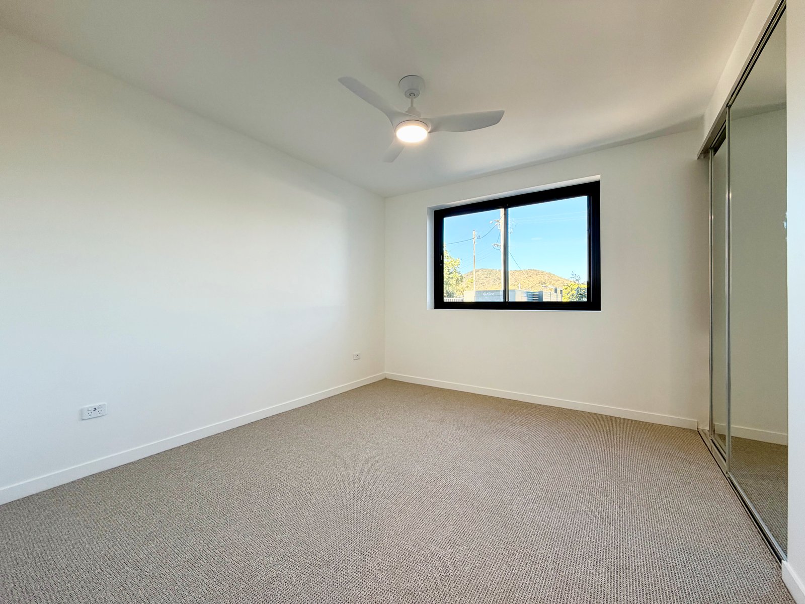 1/10 Thurlow Avenue NELSON BAY 18