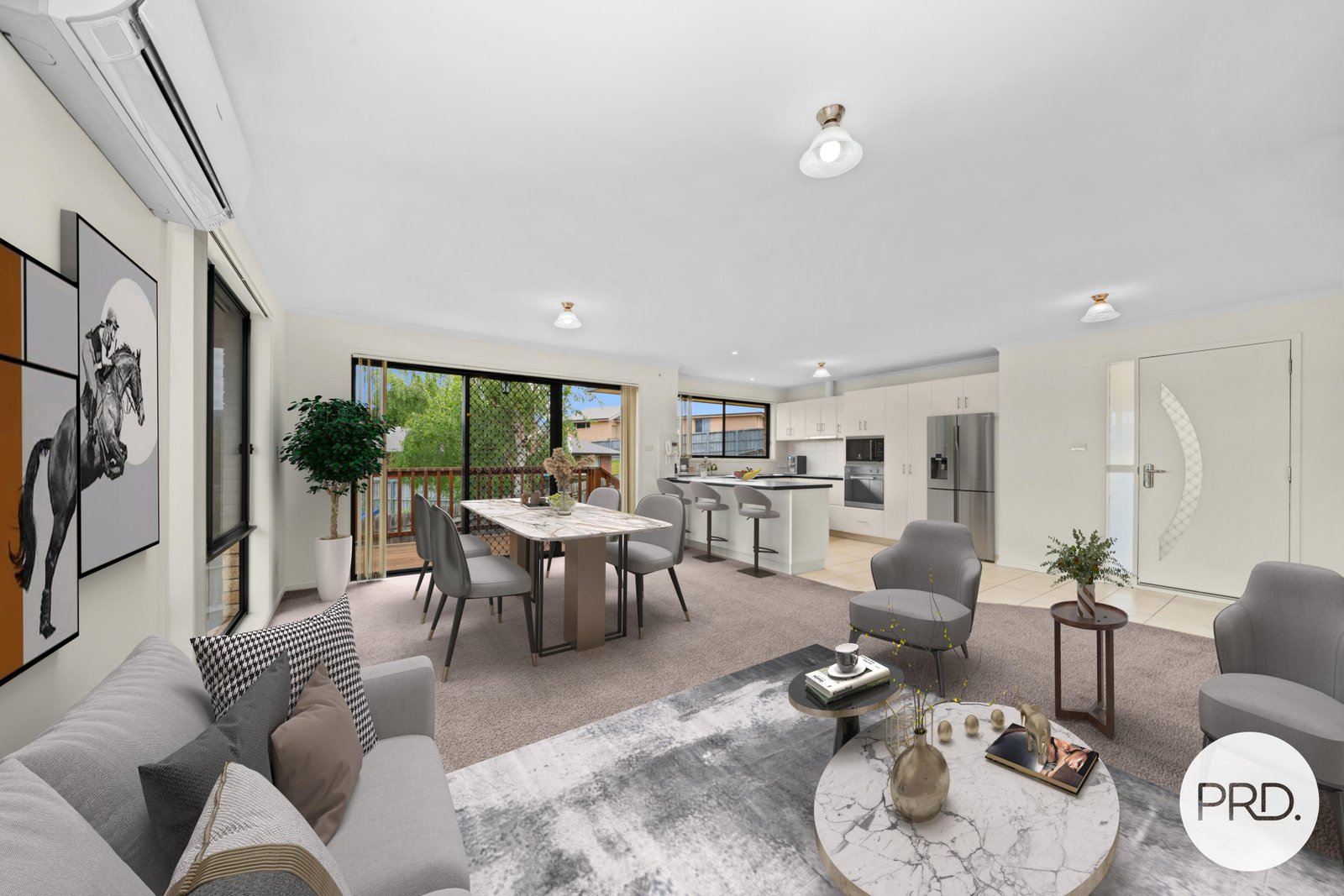 1/10 Trevally Court KINGSTON 2