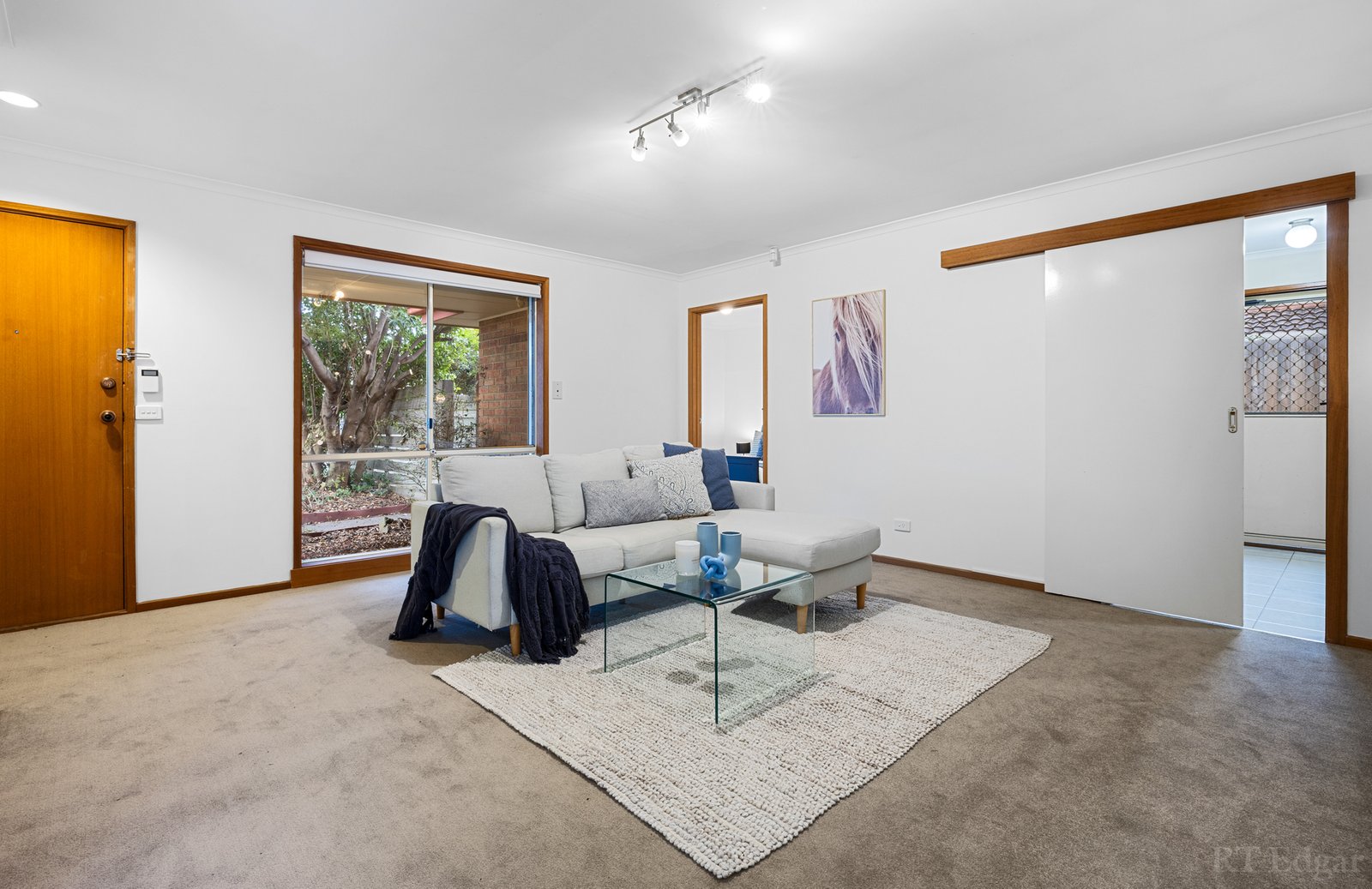 Real Estate and Property in 1/10 Valley Fair Drive, Narre Warren, VIC