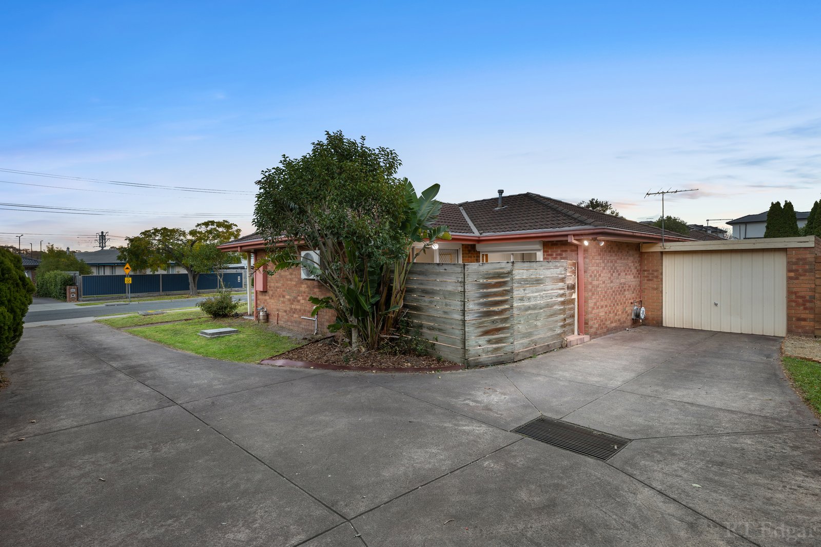 Real Estate and Property in 1/10 Valley Fair Drive, Narre Warren, VIC