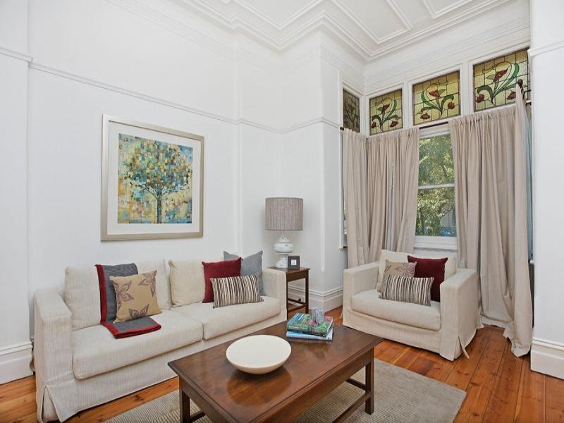 Gallery: 110 Victoria Avenue