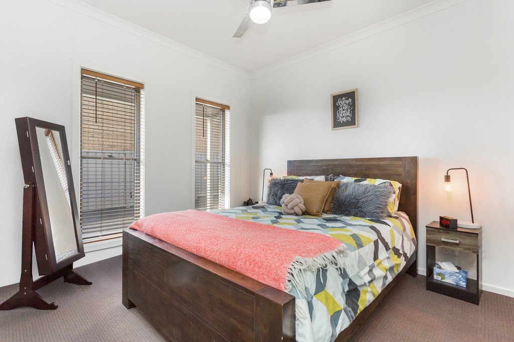 1/10 Wallaby Avenue KANGAROO FLAT 3