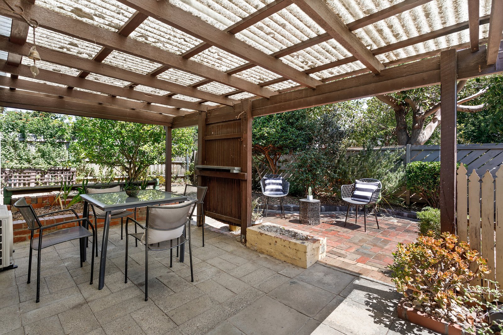 Real Estate and Property in 1/10 Wattle Grove, Mckinnon, VIC