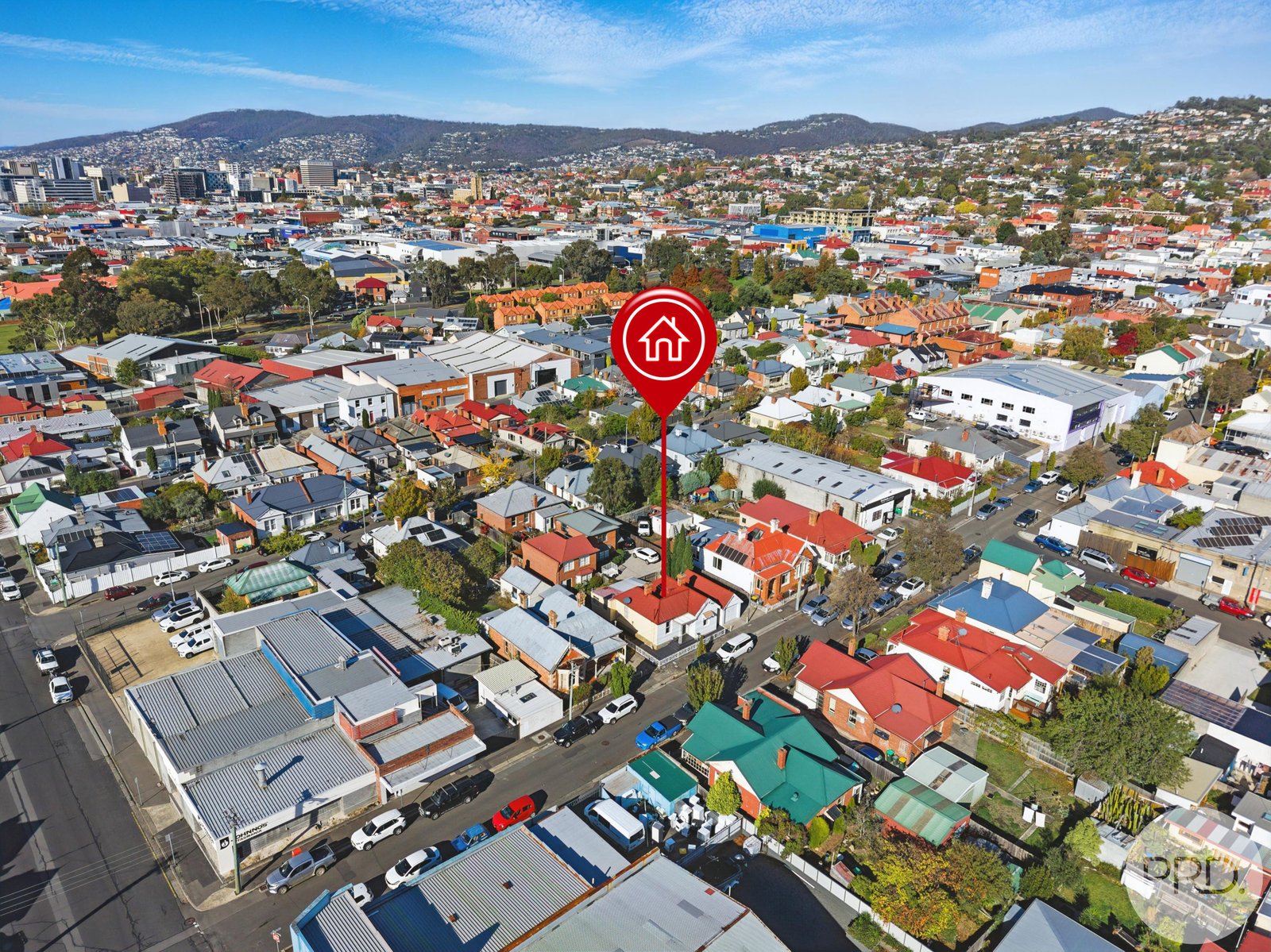 1/10 Wellington Street NORTH HOBART 3