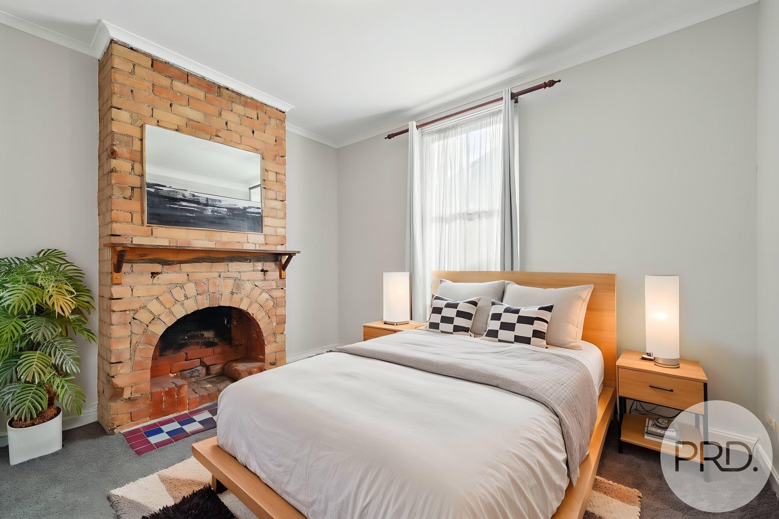 1/10 Wellington Street NORTH HOBART 10