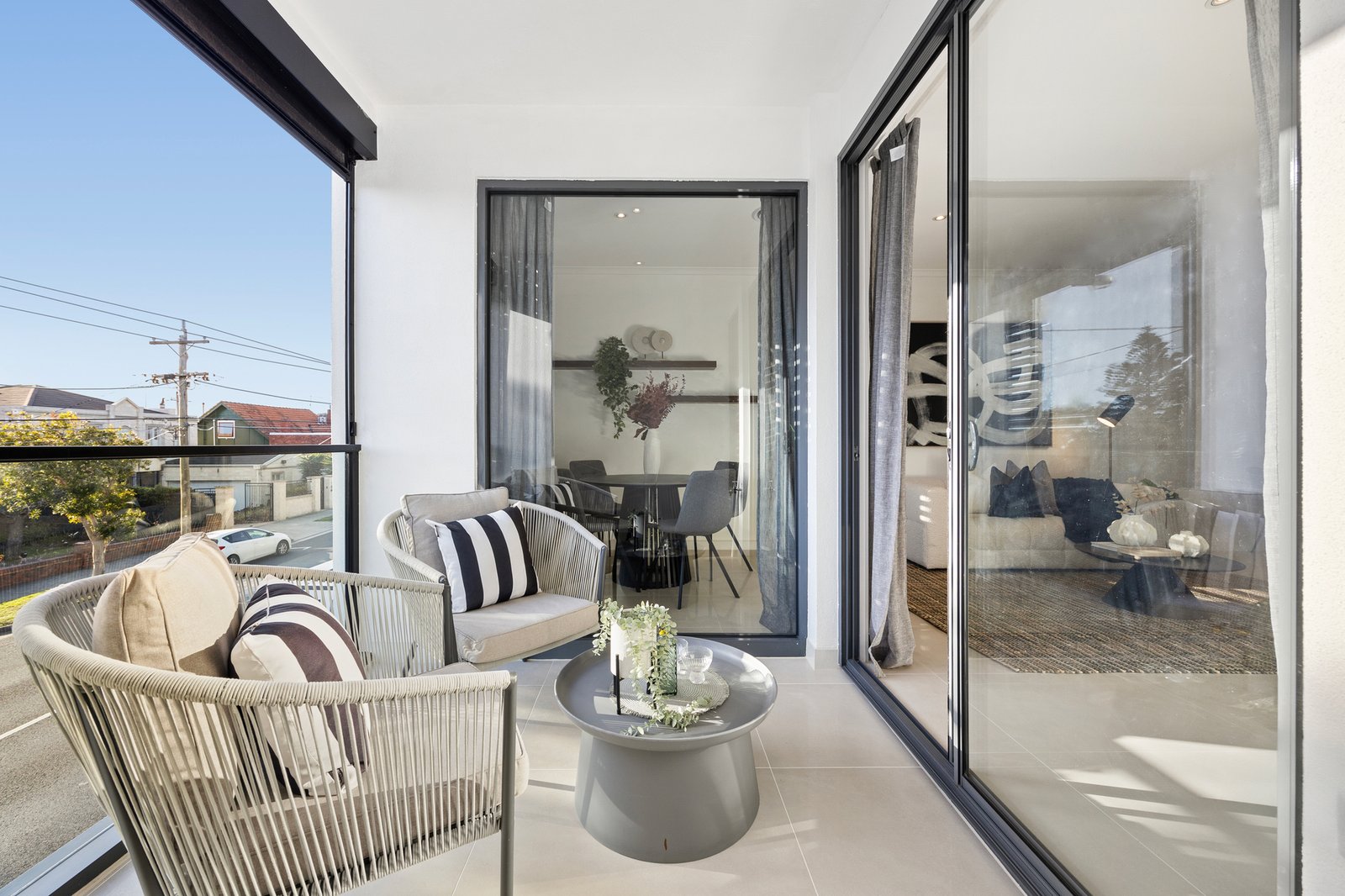 Gallery: 1/100 Bluff Road
