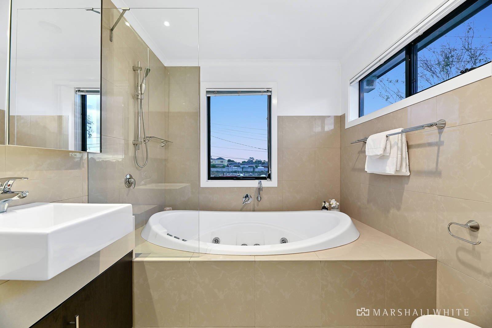 1/100 Collins Street, Mentone, VIC