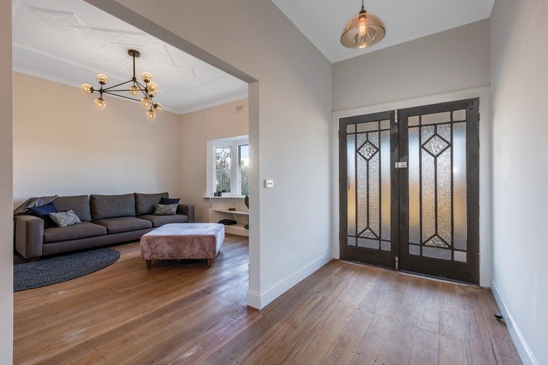 Gallery: 1100 Howitt Street