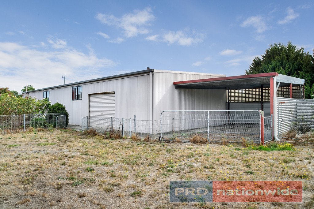 1100 Smythesdale -Sebastopol Road ROSS CREEK 15