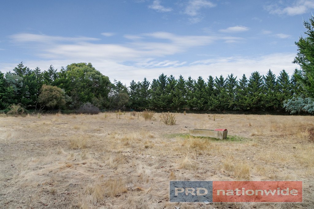 1100 Smythesdale -Sebastopol Road ROSS CREEK 16