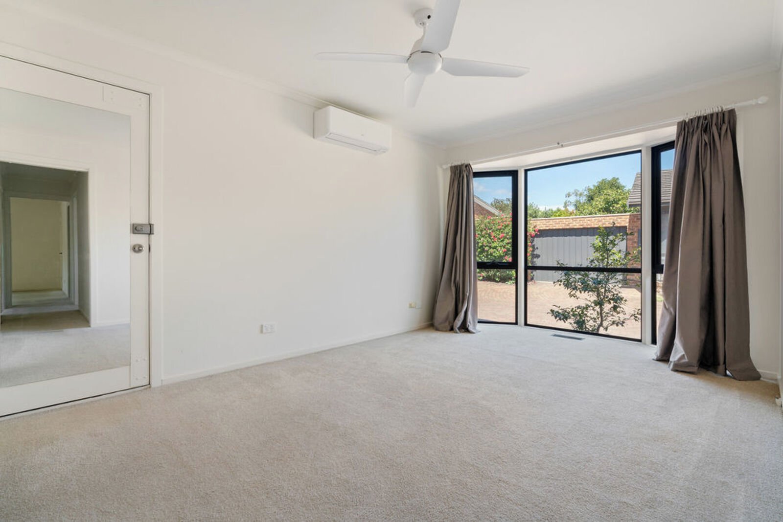 1/100 Wimborne Avenue, Mount Eliza, 3930
