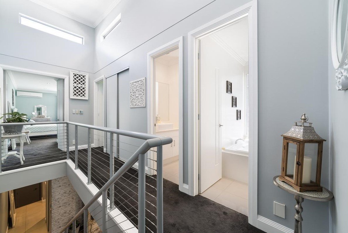1/1005 Lakeview Terrace BENOWA 9