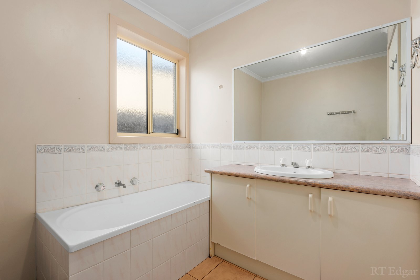 Real Estate and Property in 1/101 John Dory Drive, Ocean Grove, VIC