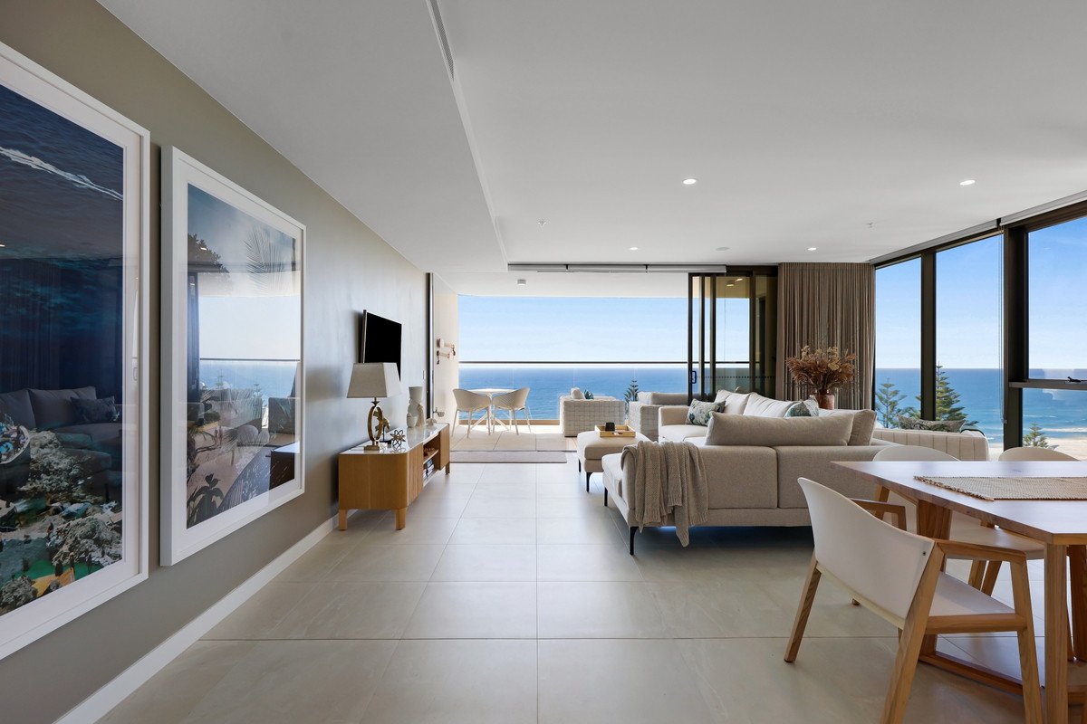 1101/112 The Esplanade Burleigh Heads 6