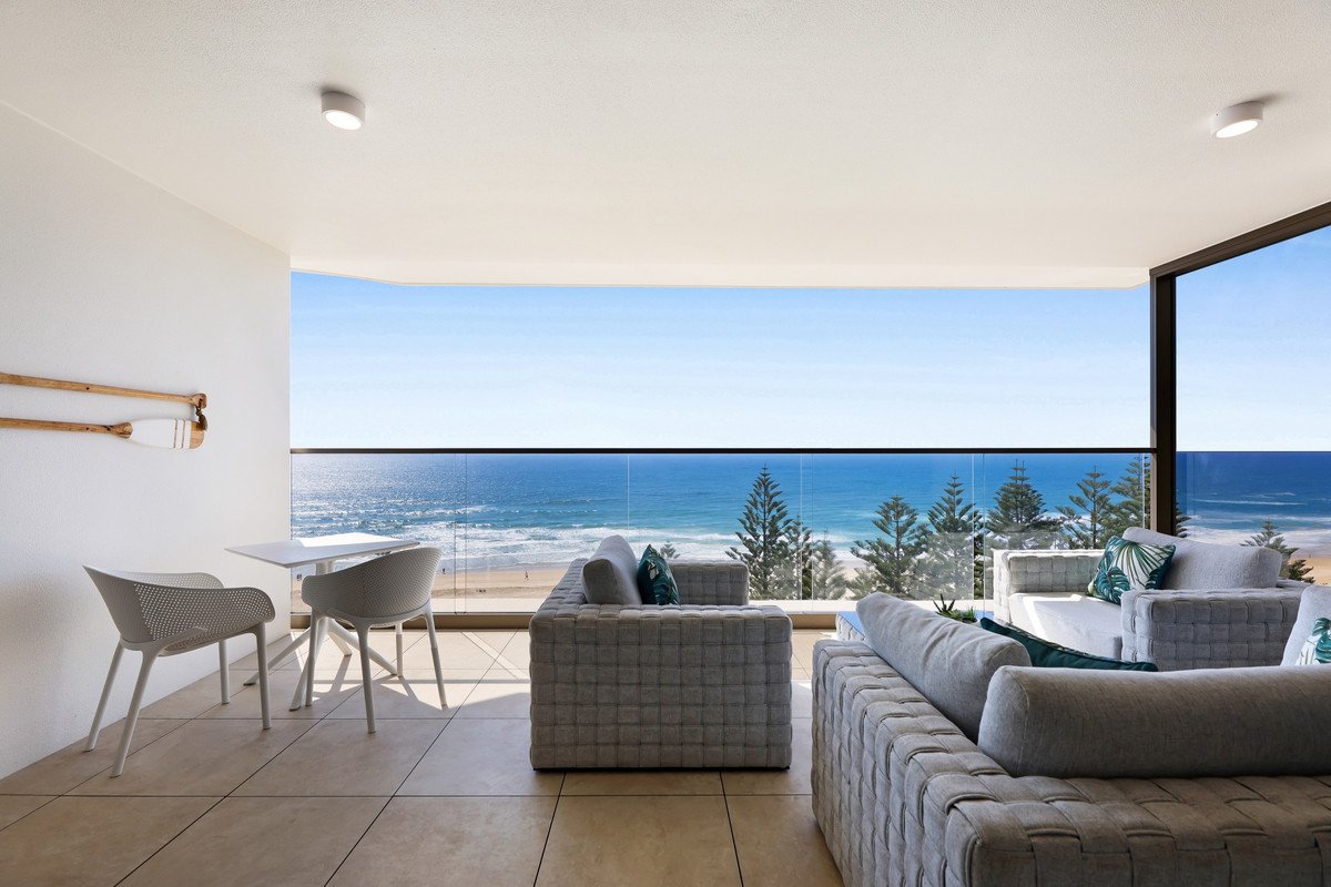 1101/112 The Esplanade Burleigh Heads 12