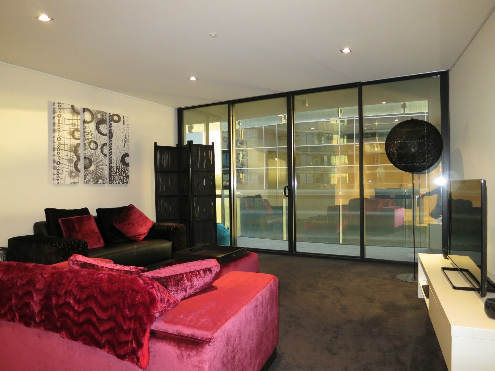 Gallery: 1101/576 St Kilda Road