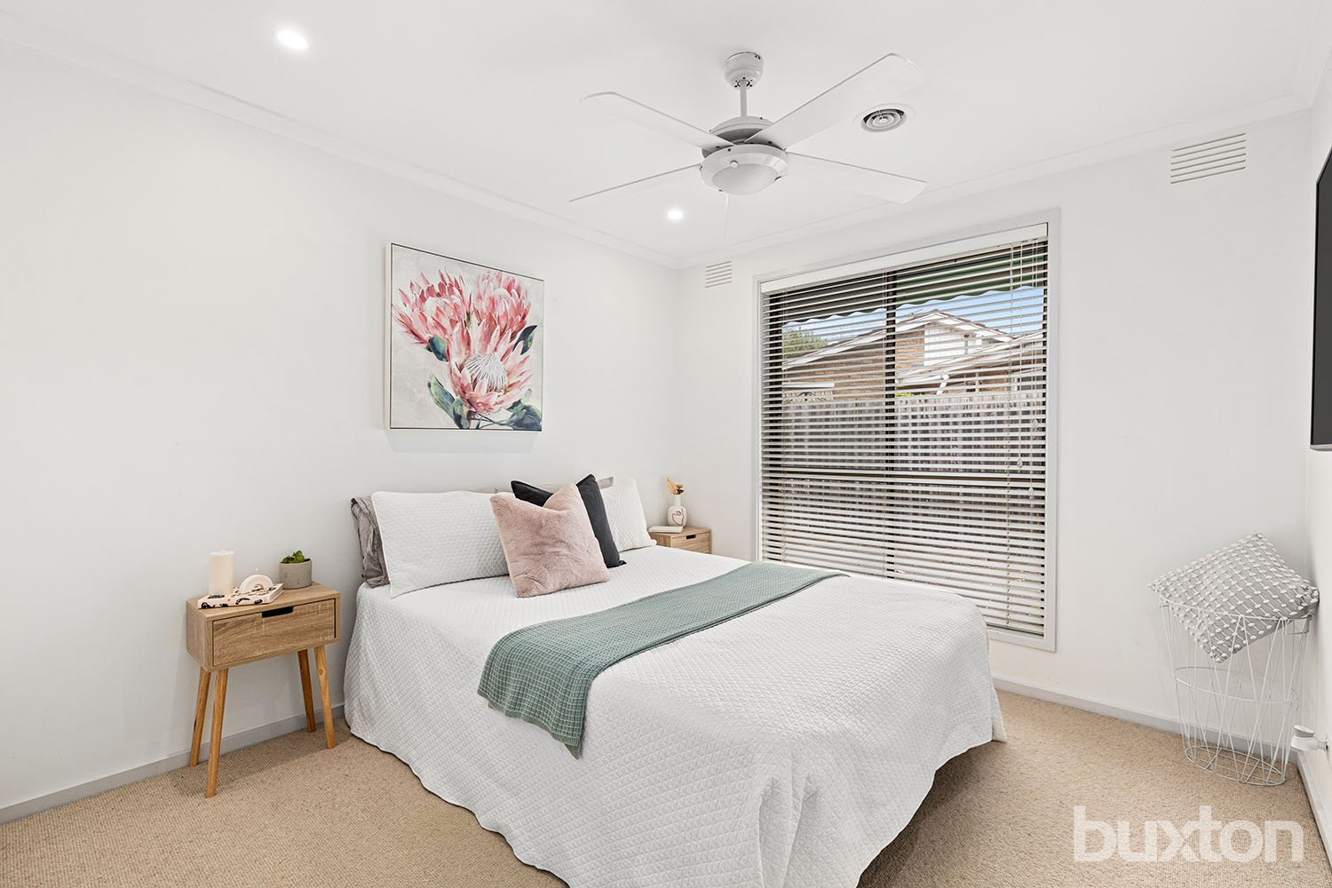 Gallery: 1/102 Centre Dandenong Road