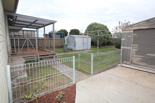 1102 Norman Street WENDOUREE 8