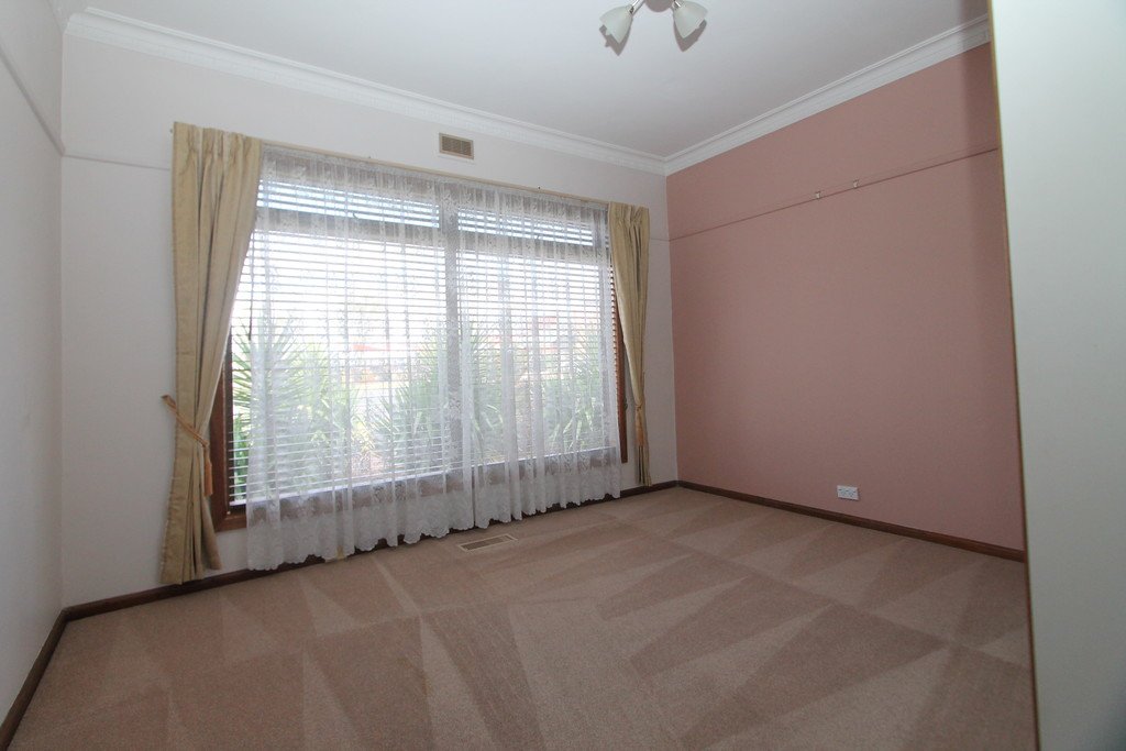 1102 Norman Street WENDOUREE 6