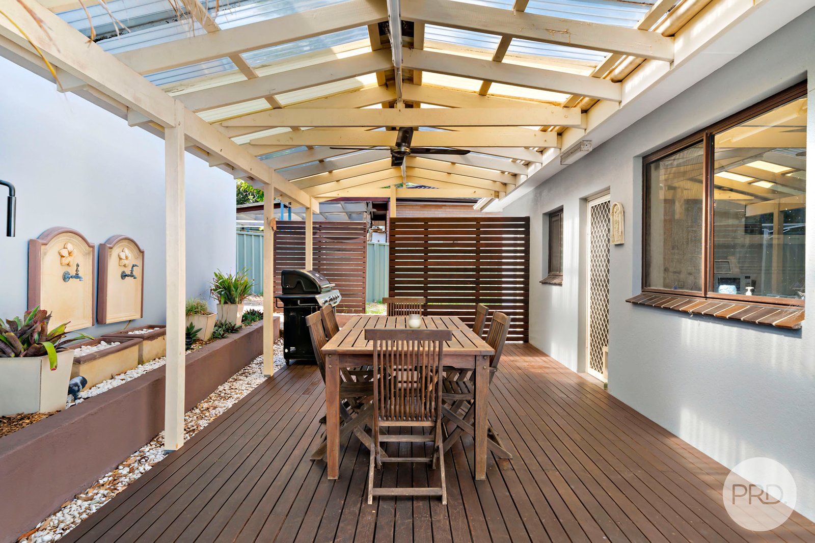 1/102 Tomaree Road SHOAL BAY 3