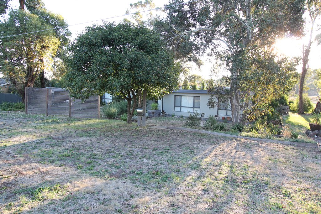 1102 Winter Street BUNINYONG 14