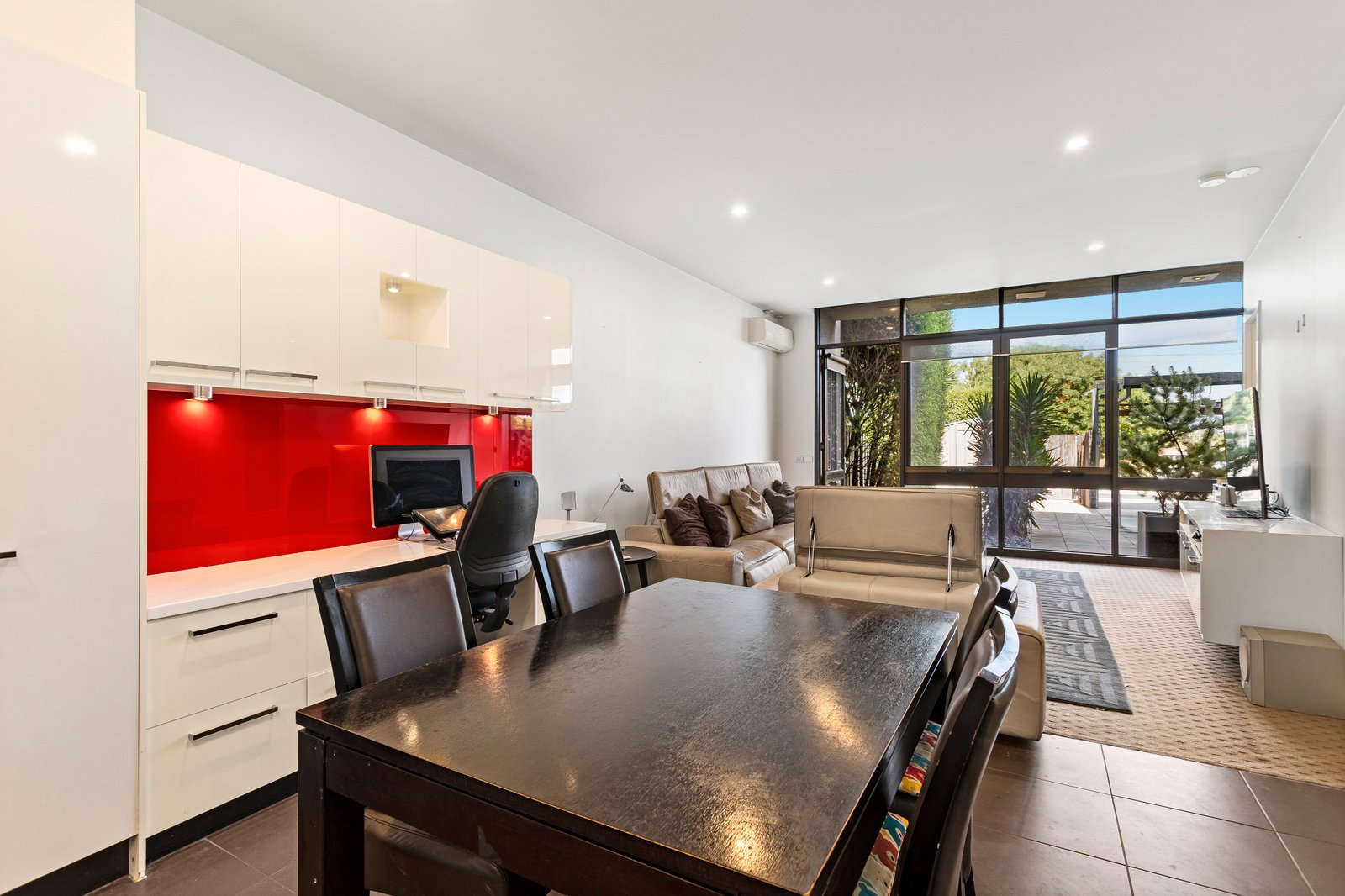 Gallery: 110/200 Stephen Street