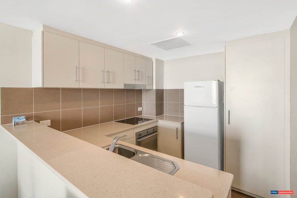 1102/1 OCEAN Street BURLEIGH HEADS 3