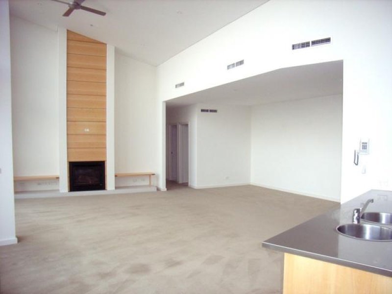 Gallery: 1102/147 Beach Street