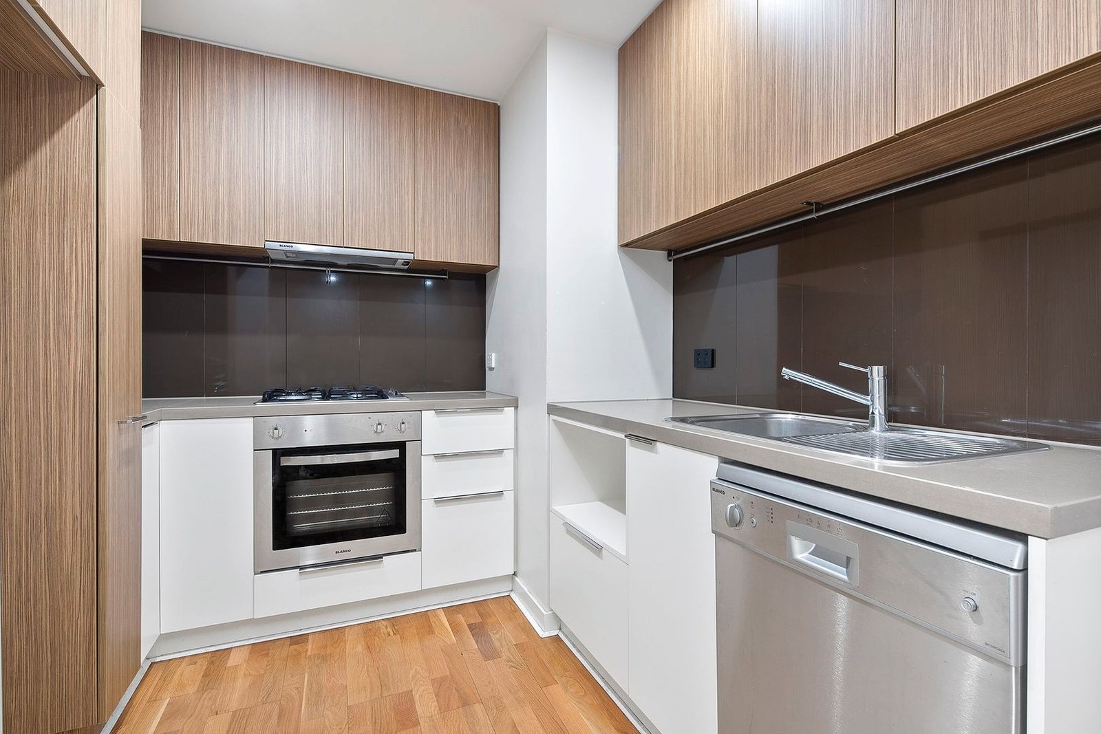 Gallery: 110/232-242 Rouse Street