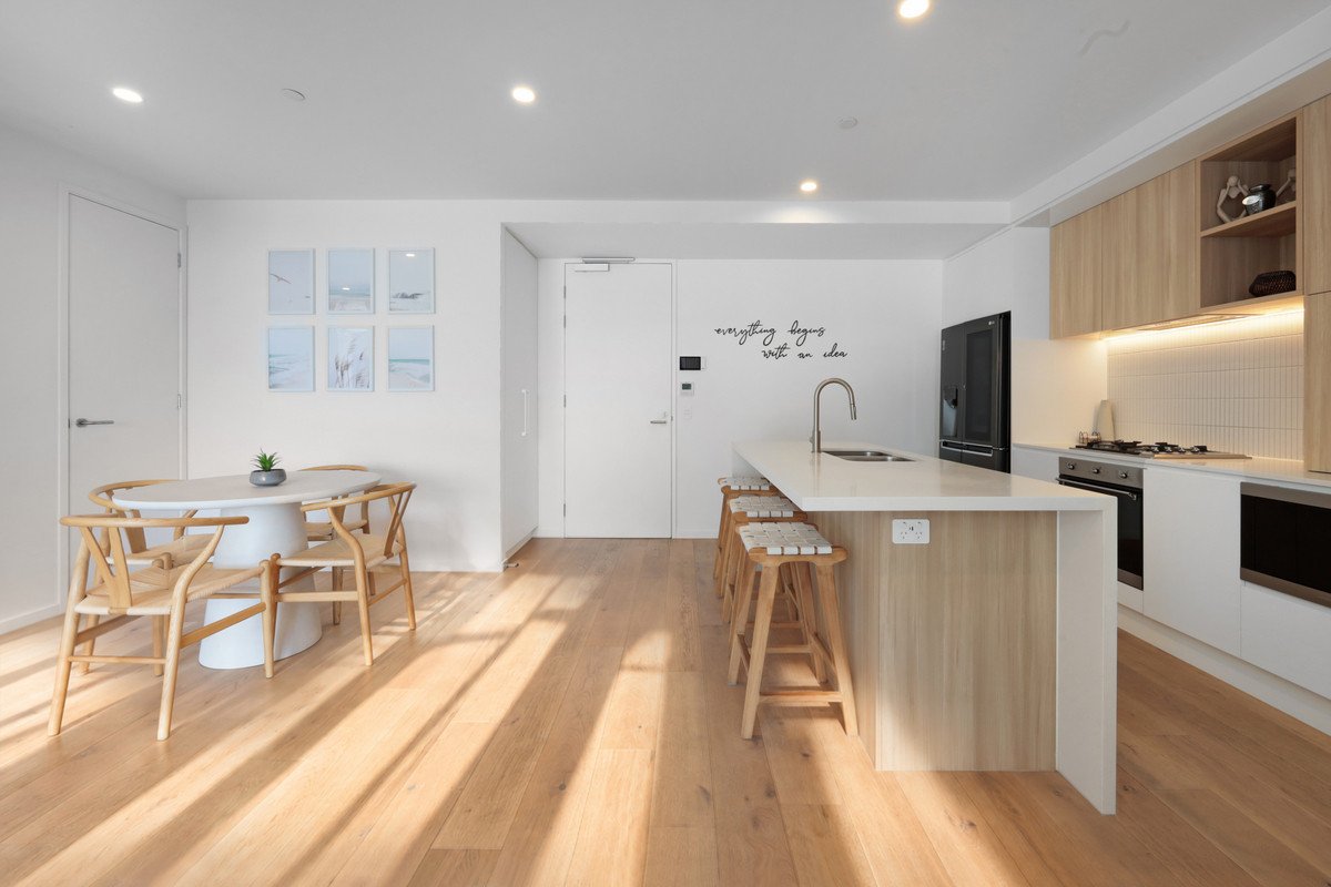 1102/6 Second Avenue Burleigh Heads 7