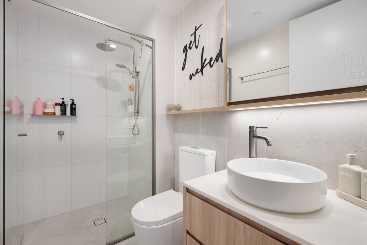 1102/6 Second Avenue Burleigh Heads 15