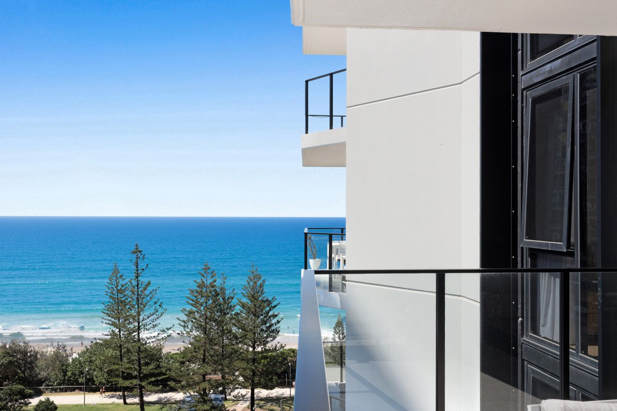 1102/6 Second Avenue Burleigh Heads 18
