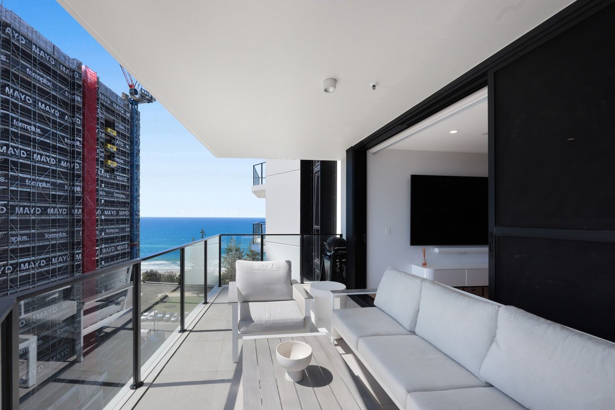 1102/6 Second Avenue Burleigh Heads 19