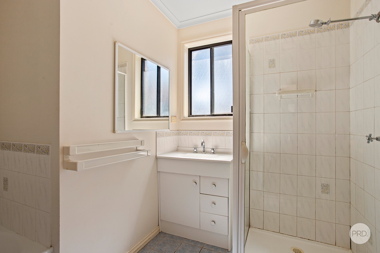 1/103 Osborne Street FLORA HILL 6