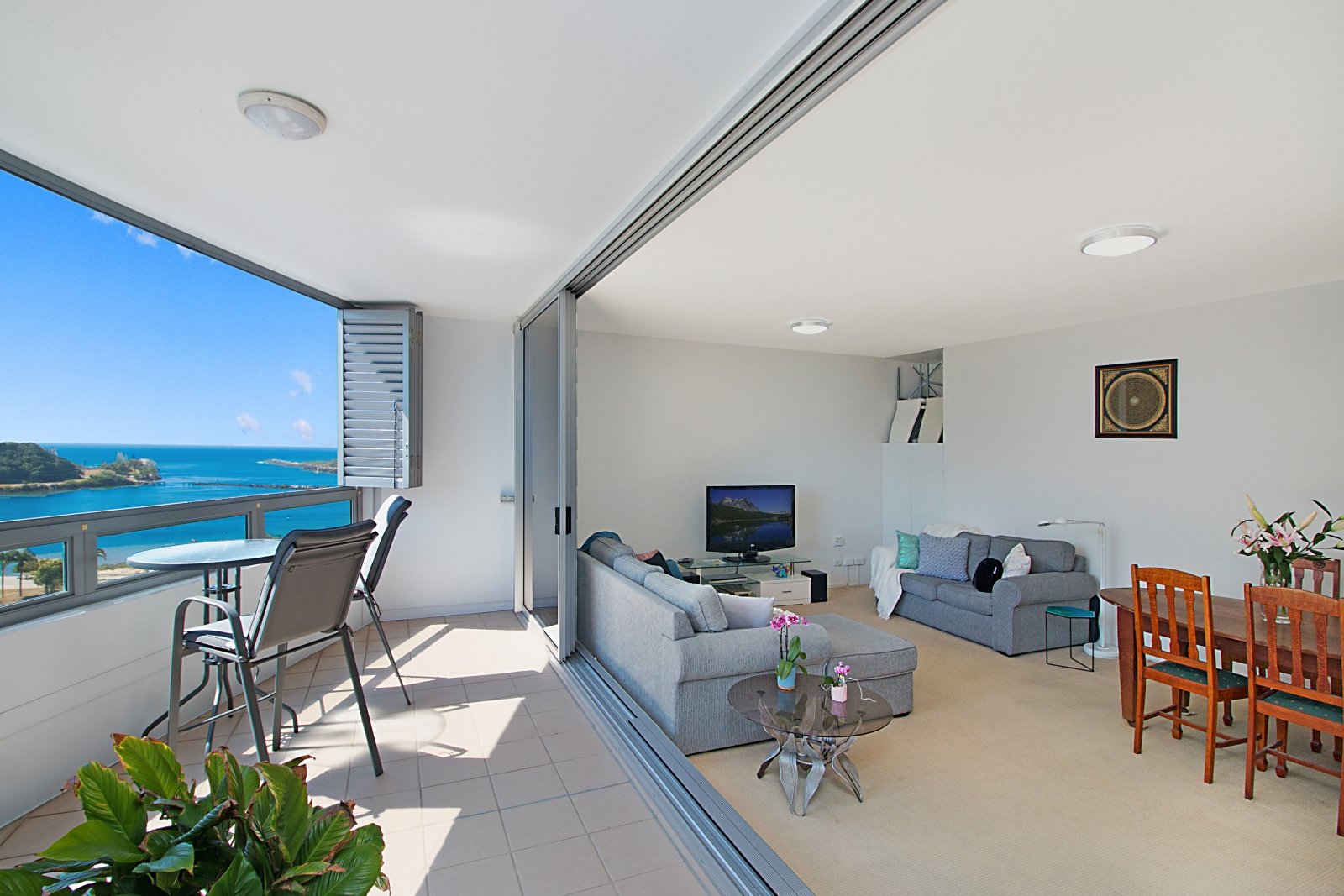 1103/14-22 Stuart Street TWEED HEADS 2