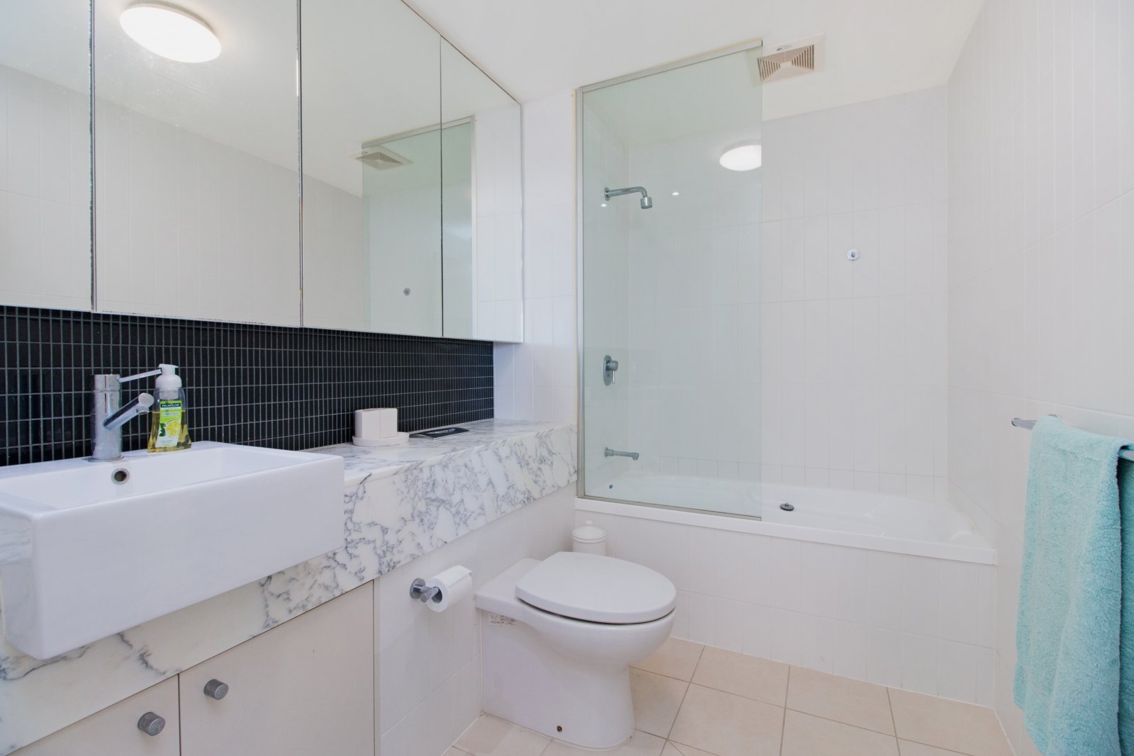1103/14-22 Stuart Street TWEED HEADS 8