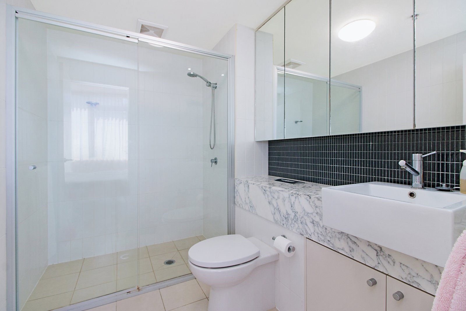 1103/14-22 Stuart Street TWEED HEADS 9