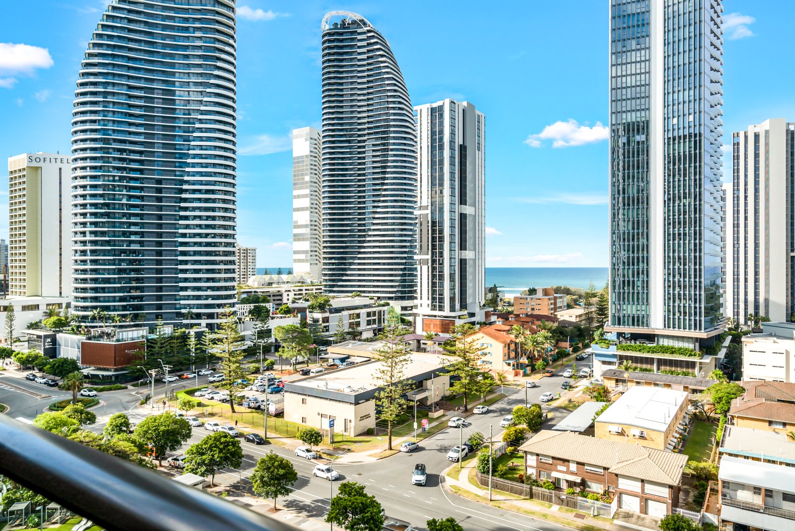 1103/2663 Gold Coast Highway BROADBEACH 1